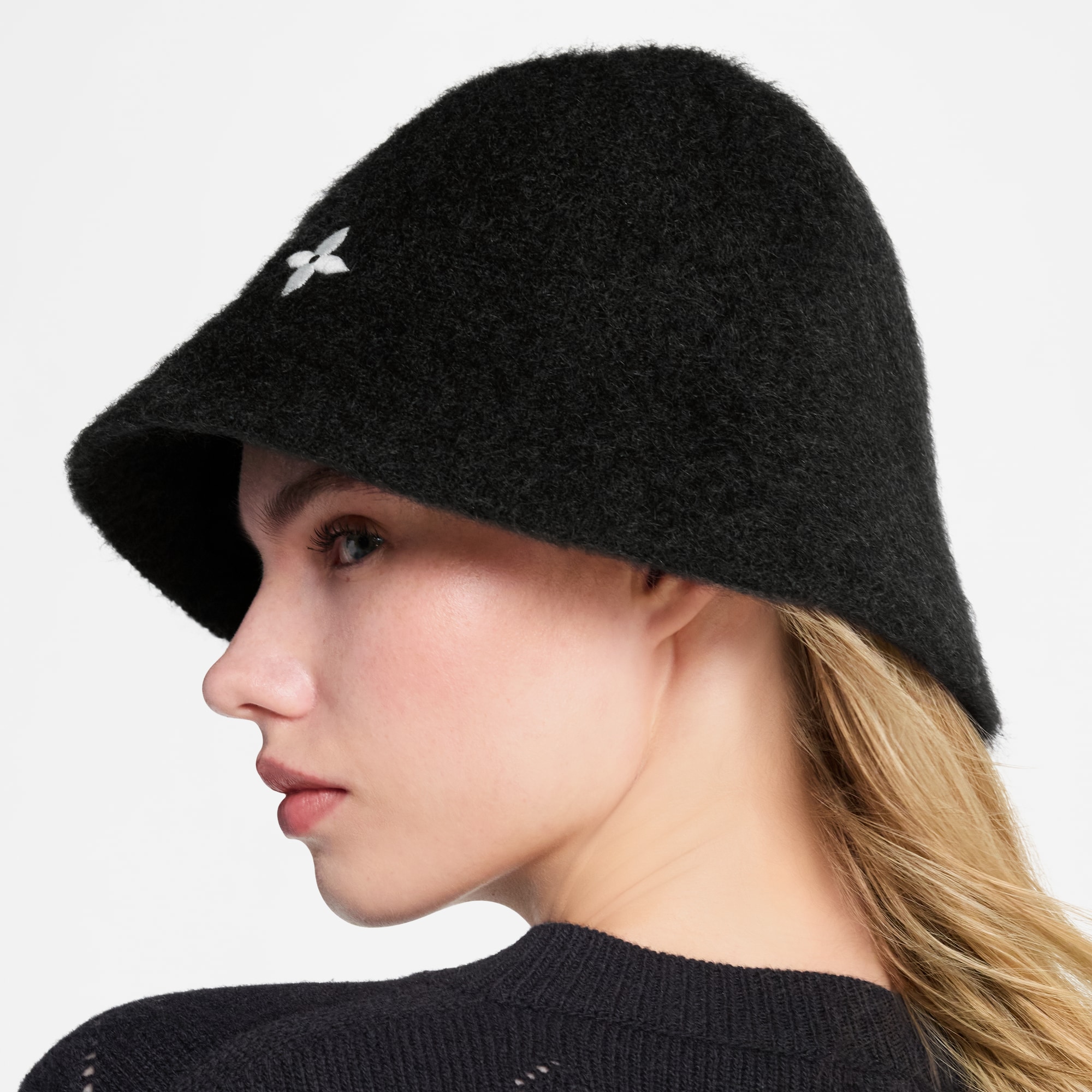 Chapéu LV Fluffy S00 - Acessórios | LOUIS VUITTON ®